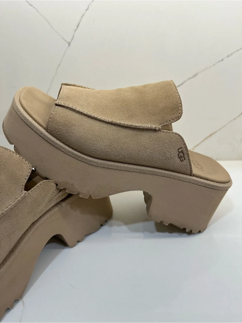 UGG Suede Platform Slide Sandals Camel Tan Square Toe Wedge Slides Sz 9